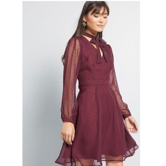 Modcloth Dresses & Skirts - Mod Cloth midi dress with bow- Burgundy